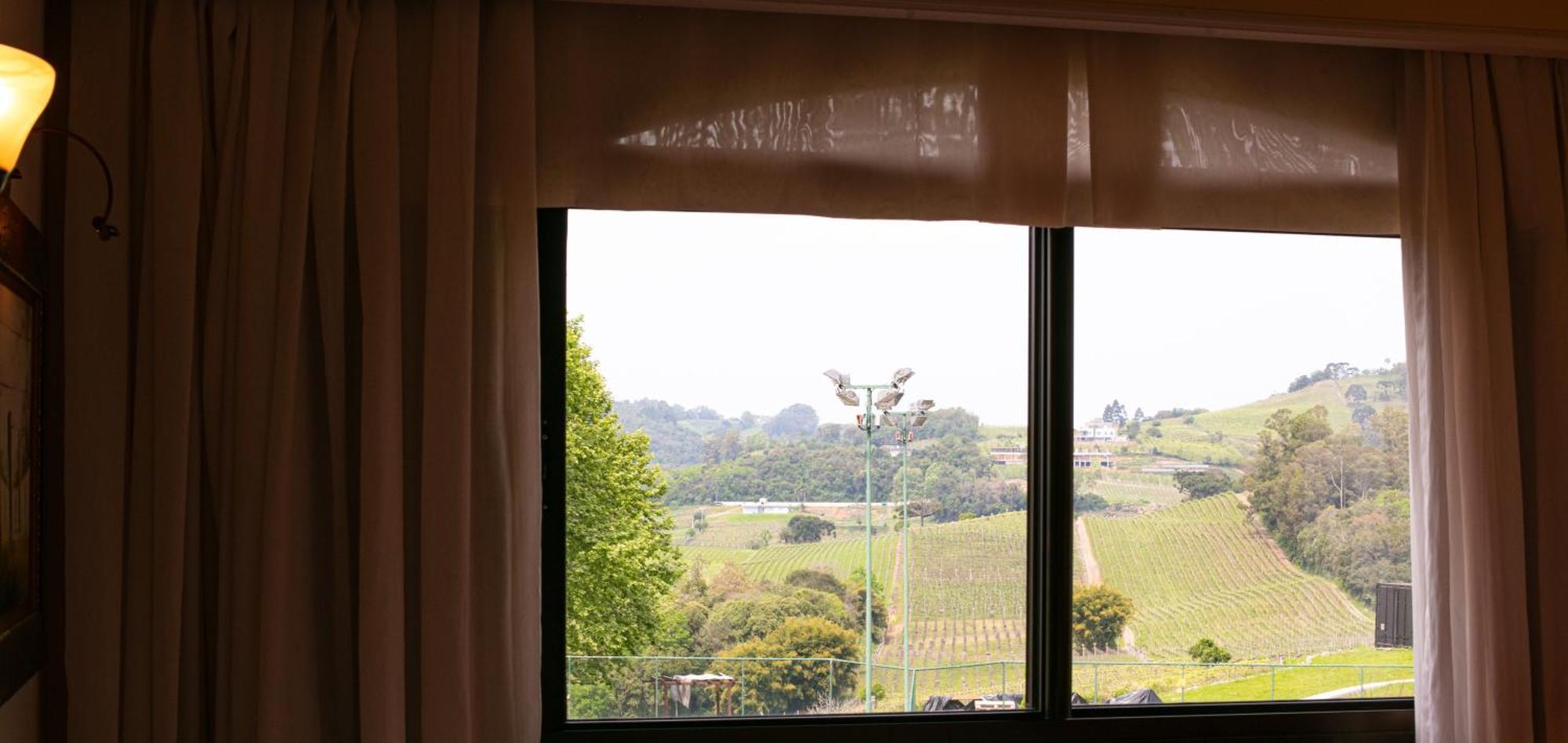 Regencial NS Sul Guest room 1 King,1541038114:JPEG